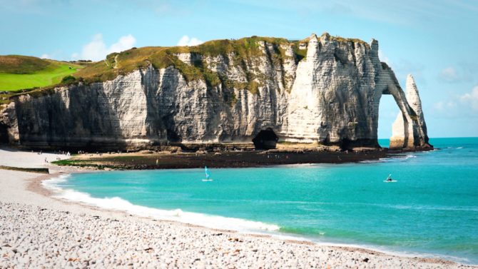 5 reasons to buy a French property on Lupin’s Alabaster Coast