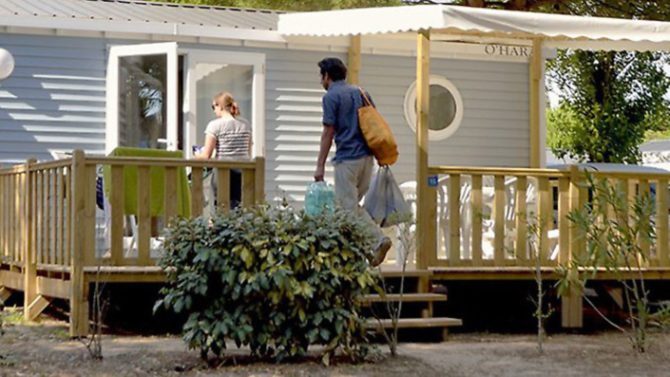 10 reasons to buy a mobile home in France