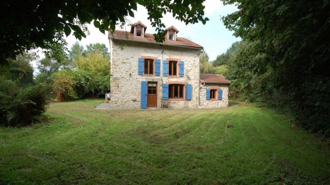 Bargain beauties: 9 renovated French properties on the market for less than €150,000