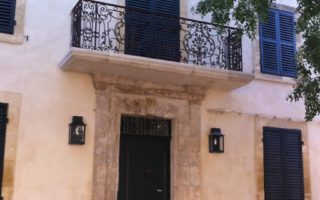 10 ways to style a period Provençal home