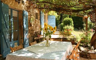 18 French words to help you buy a house in France