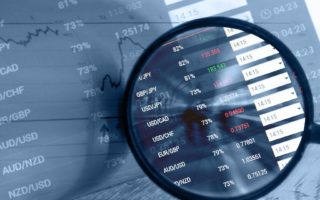 This is how a market order could save you money on currency exchange