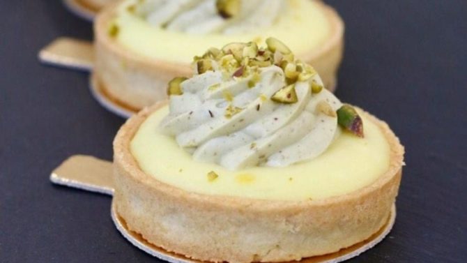 Vegan French baker creates delicious plant-based pâtisserie