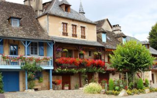 Covid restrictions: can I visit my second home in France?