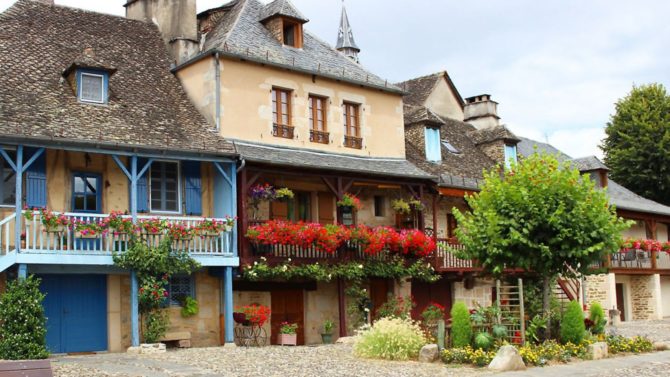 Covid restrictions: can I visit my second home in France?