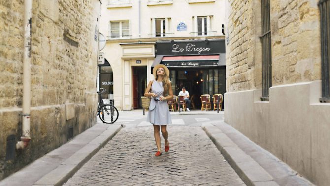 Why French is beautiful to learn in Paris