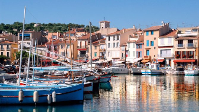 The most desirable places to buy a second home in France