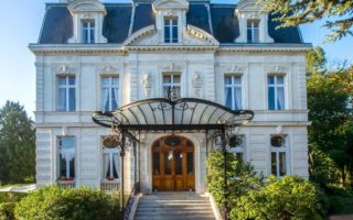8 top château hotels in France