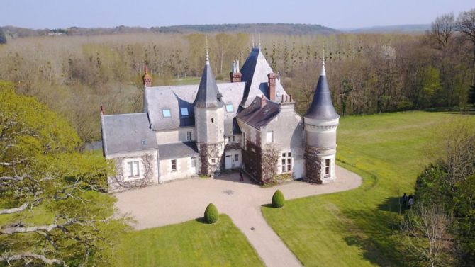 Taking on a château in the Loire Valley in France: “Have fun, do it!”