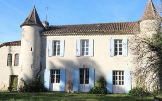 Six super French châteaux for sale for less than €500,000