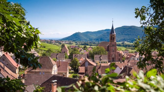 Don’t be alarmed by these sounds you might hear in France