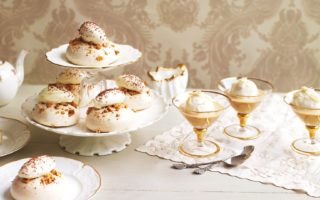Recipe: Coffee and hazelnut meringues by Eric Lanlard