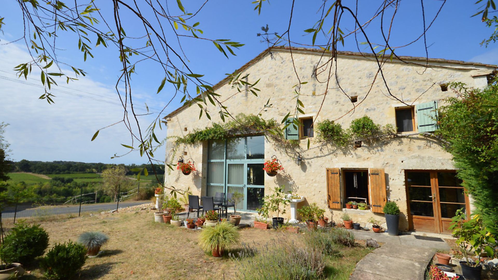 Dream French properties April Complete France