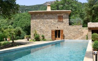 Snap happy: top tips for photographing your French holiday let