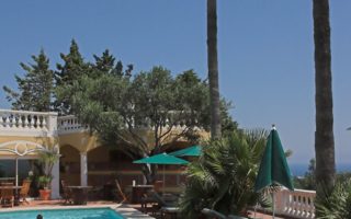 Top tips for maintaining your swimming pool in France