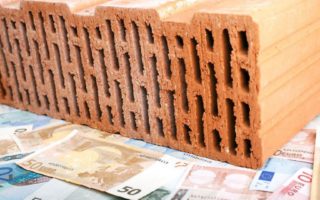 Q&A: Paying for a French property in sterling