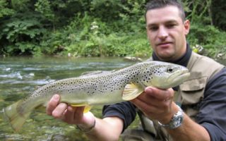 Guide to fishing in France