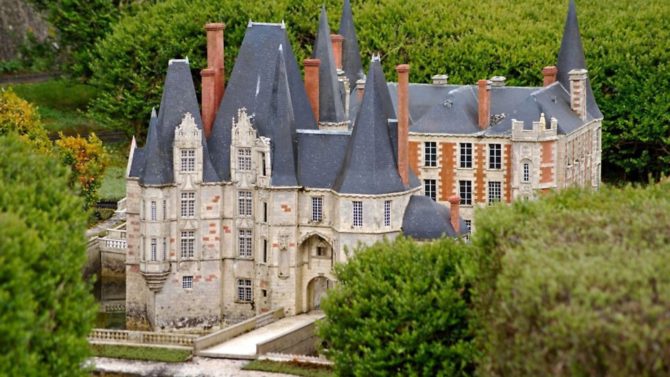 Small but mighty: 4 fascinating model villages in France to visit