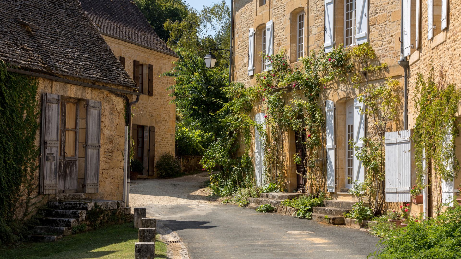 What do you need to know before you buy a property in France Complete