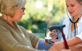 What healthcare are retirees entitled to in France?