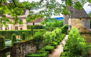 How to have a stress-free experience buying your holiday home in France