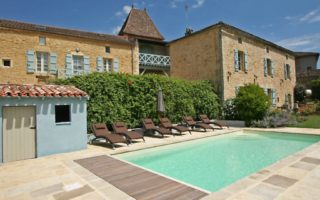 How to get booked: 2 holiday lets with stunning interiors