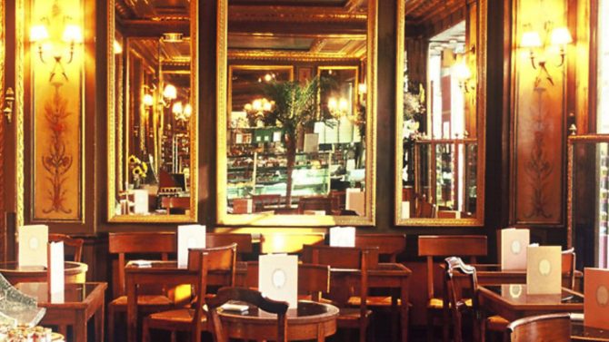 23 French words to use in a restaurant in France