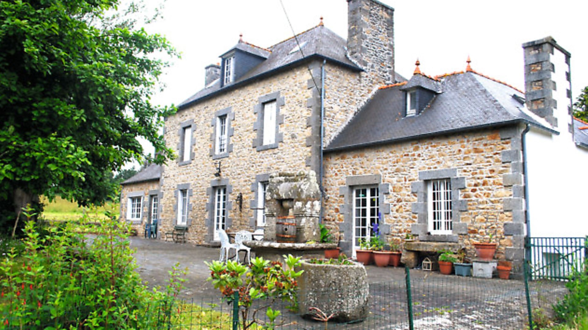 Traditional house in Brittany Complete France