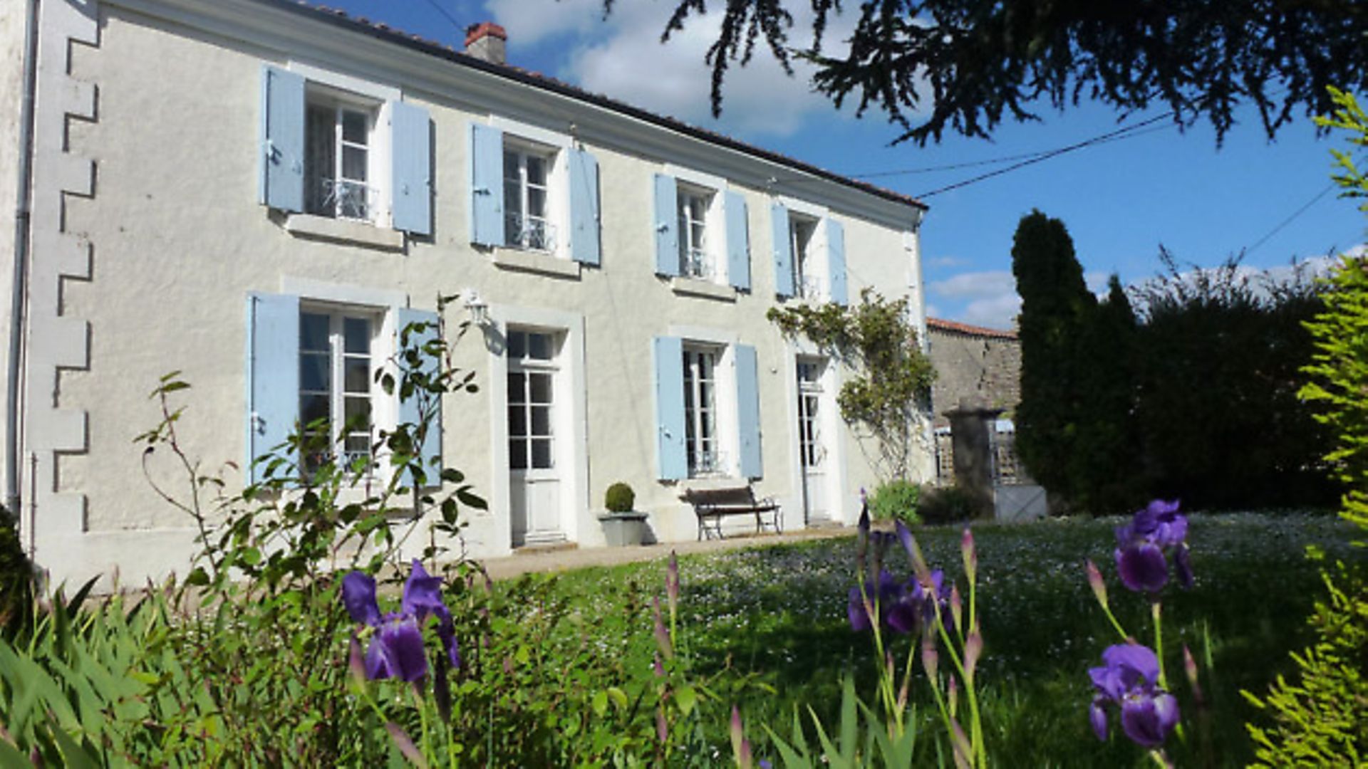 Selling a gîte business - Complete France