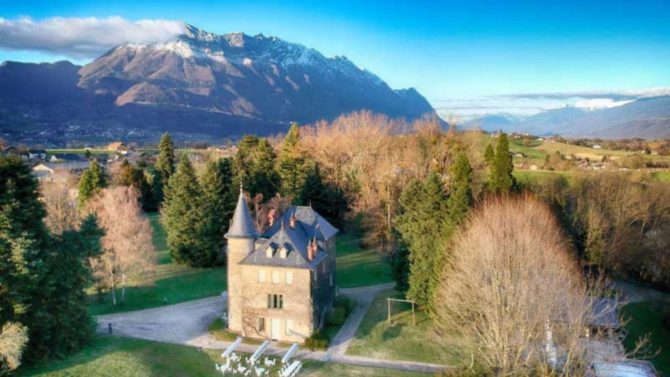 Property dreams: Incredible luxury French châteaux