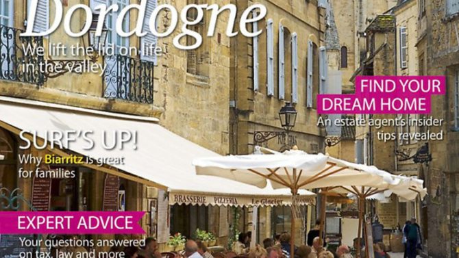 April 2015 issue of Living France out now!