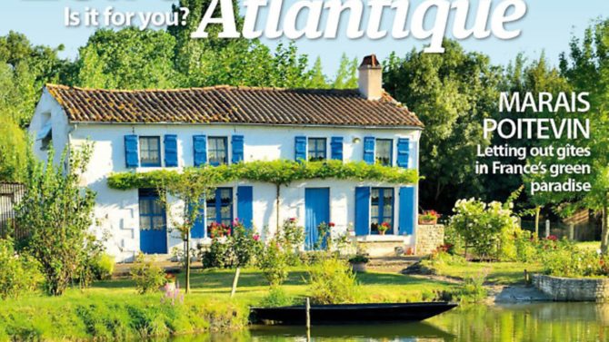 July 2015 issue of Living France out now!
