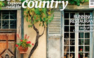 September 2015 issue of Living France out now!