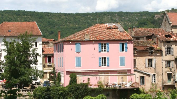 French mortgage rates to fall to a new low