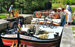 8 tips for running a barge business in France