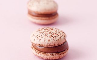 Chocolate macarons recipe