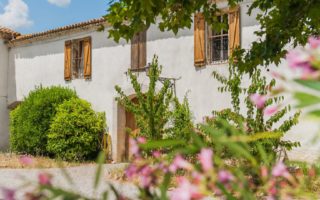 5 ways to make a living in France