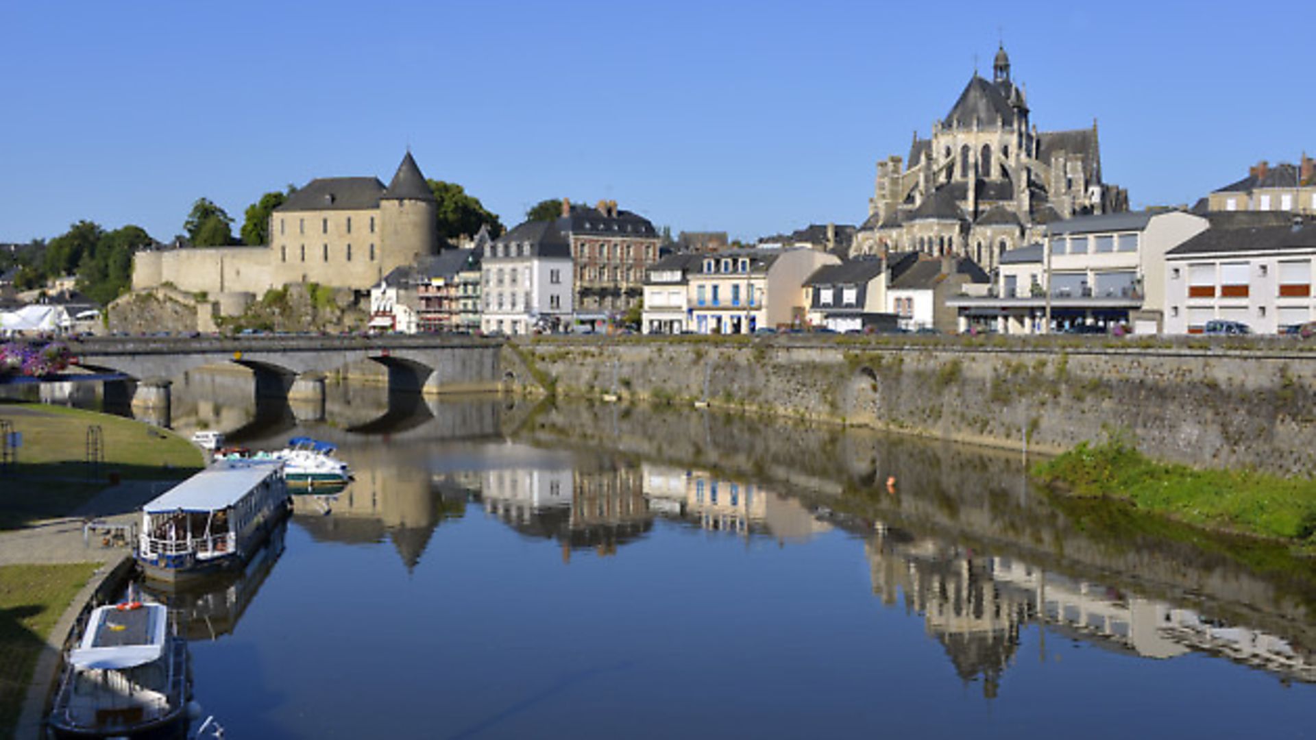 Mayenne guide Complete France