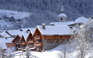 Enjoy a ski holiday in the French Alps