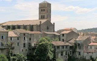 Want to improve your French whilst enjoying a holiday break in south-west France?