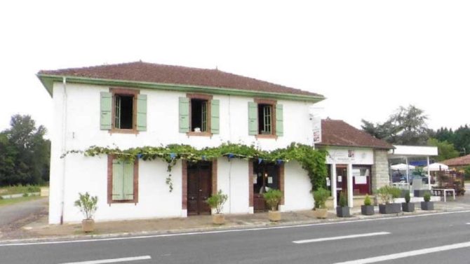 Buy a home with a food & drink business in France for less than £150,000
