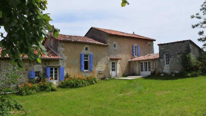 Beautiful French properties for sale a stroll from the boulangerie