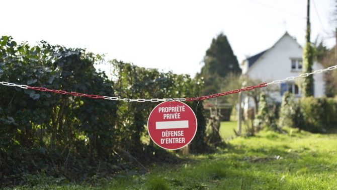 Get off my land: challenging a right of way over a French property