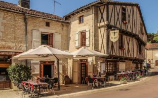 How to set up a restaurant in France