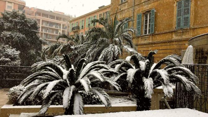 It’s been snowing on the Côte d’Azur and it looks magical