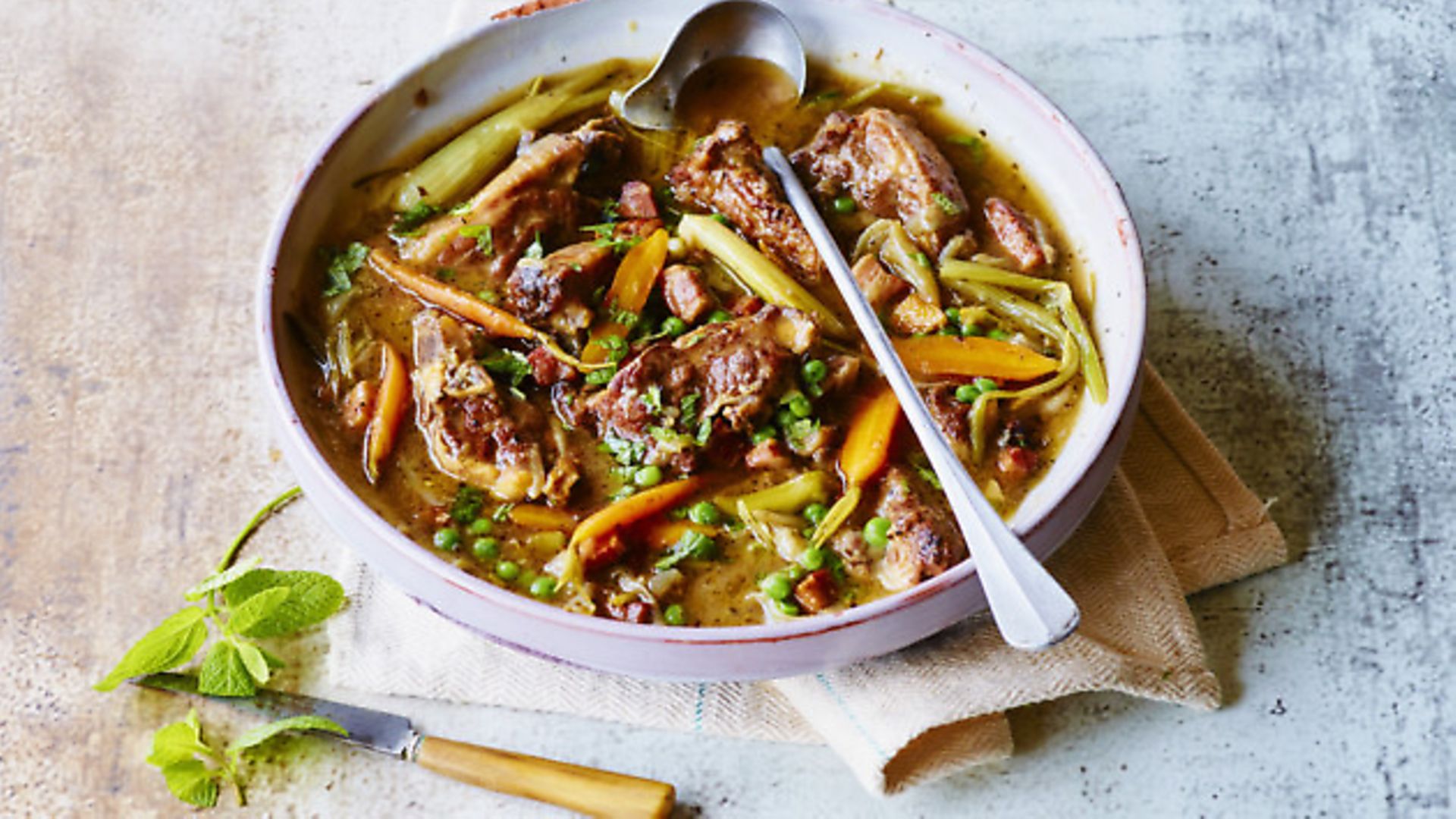 Recipe French lamb stew Complete France