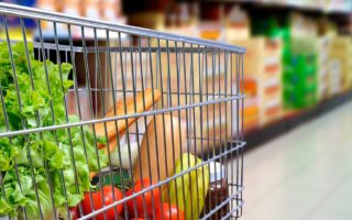 8 things to know about supermarket shopping in France