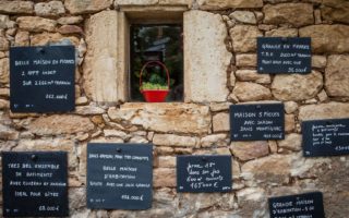 How to make an offer on a French property