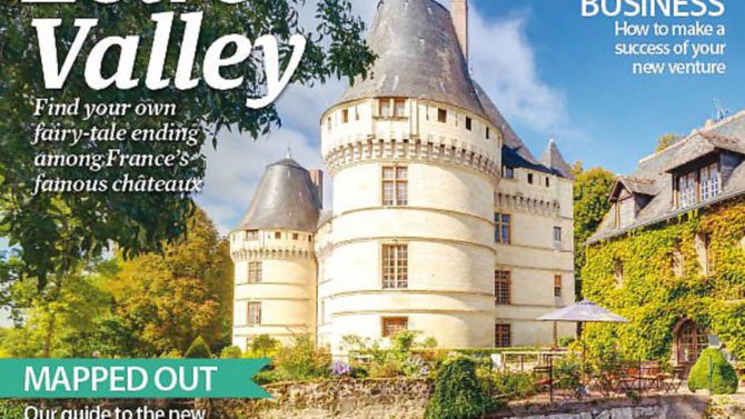 April 2016 issue of Living France out now!