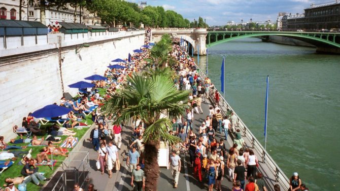 There is a new 10-ha park along the River Seine in Paris